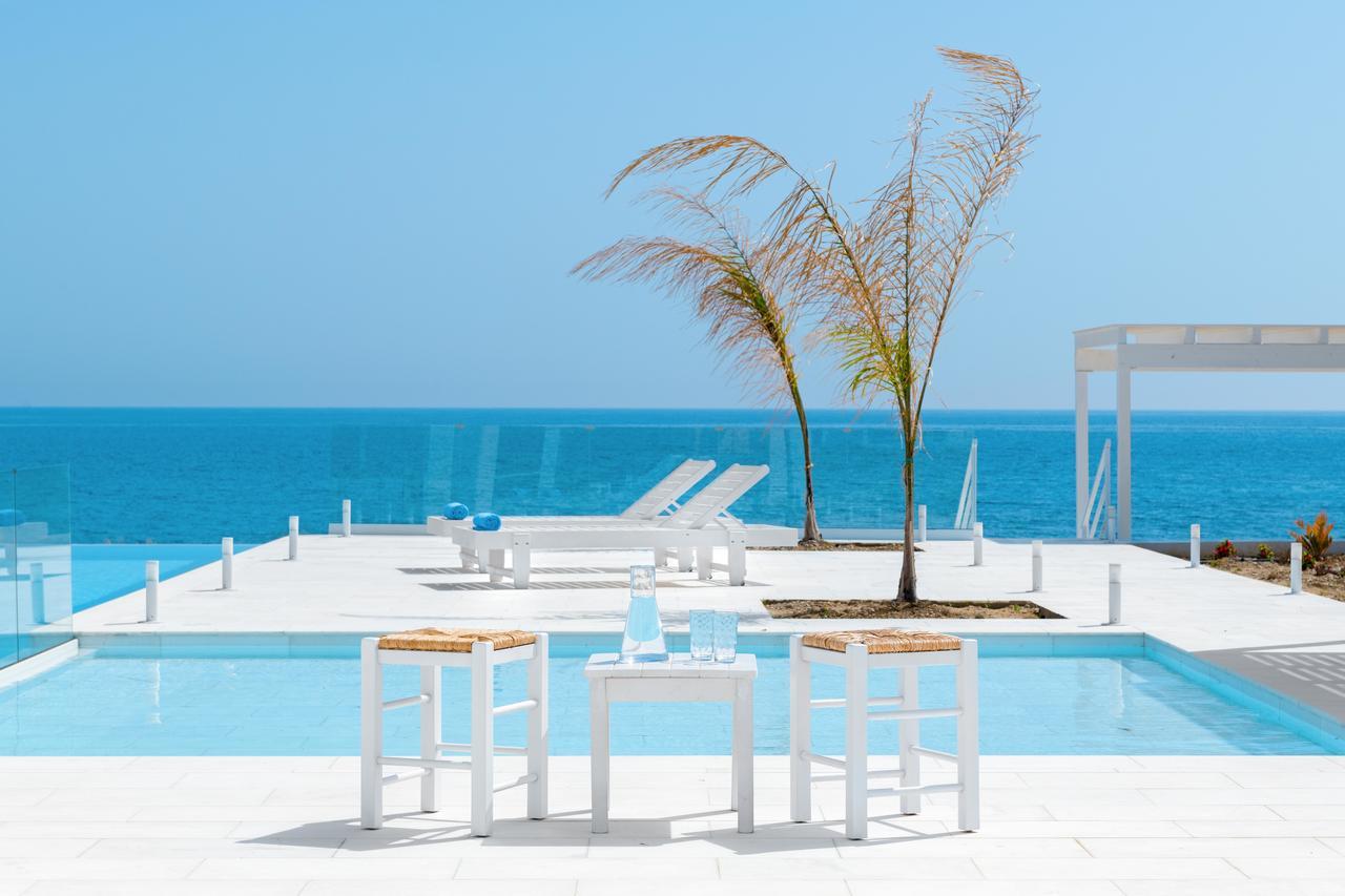 וילה Maria & Nada Beachfront