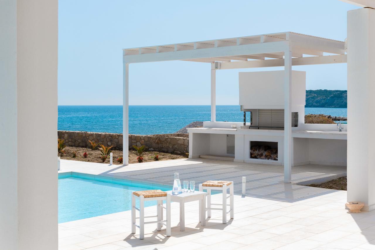 Villa Maria & Nada Beachfront *