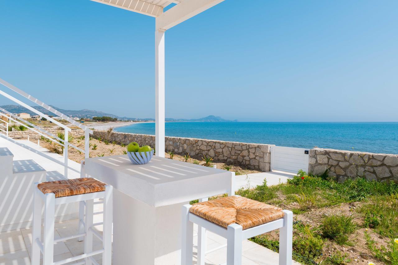 Maria & Nada Beachfront Villa Kolymbia