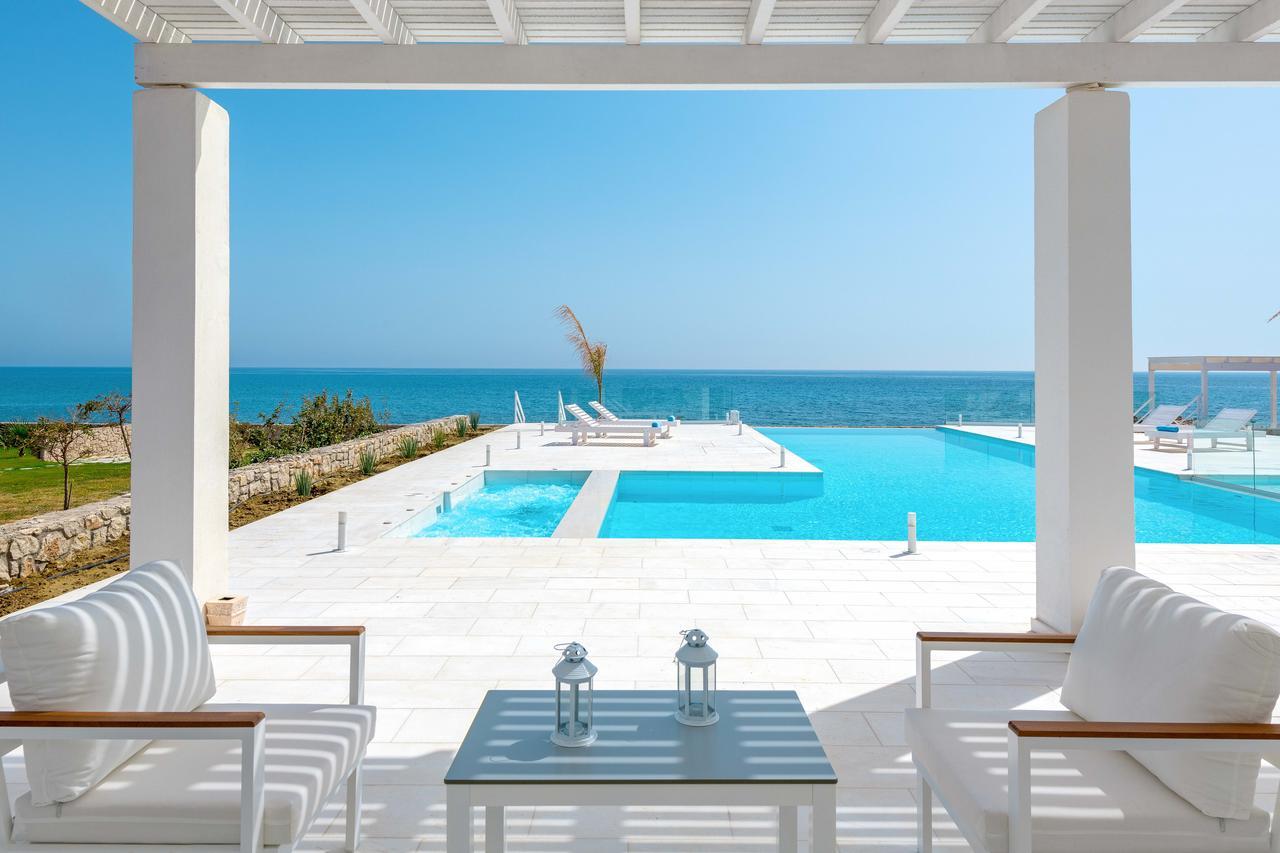Maria & Nada Beachfront Kolymbia